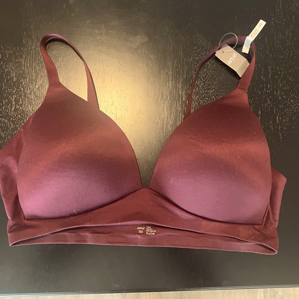 NWT Aerie Sunnie wireless bra